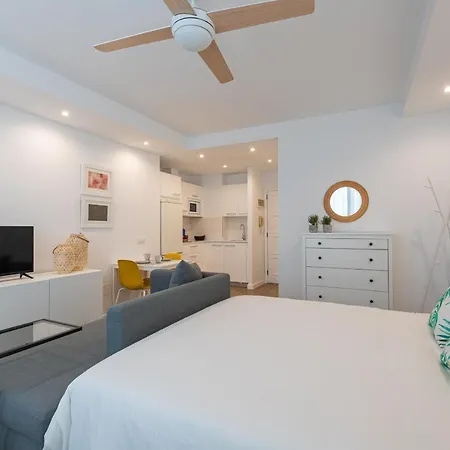 Apartment Homeforguest Moderno Estudio Junto A Canteras
